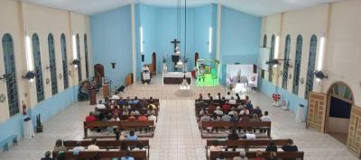 Novenas em CelebraÃ§Ã£o aos 40 Anos da Comunidade de Nossa Senhora do PerpÃ©tuo Socorro, no Bairro Cristo Rei tem reunido centenas de devotos